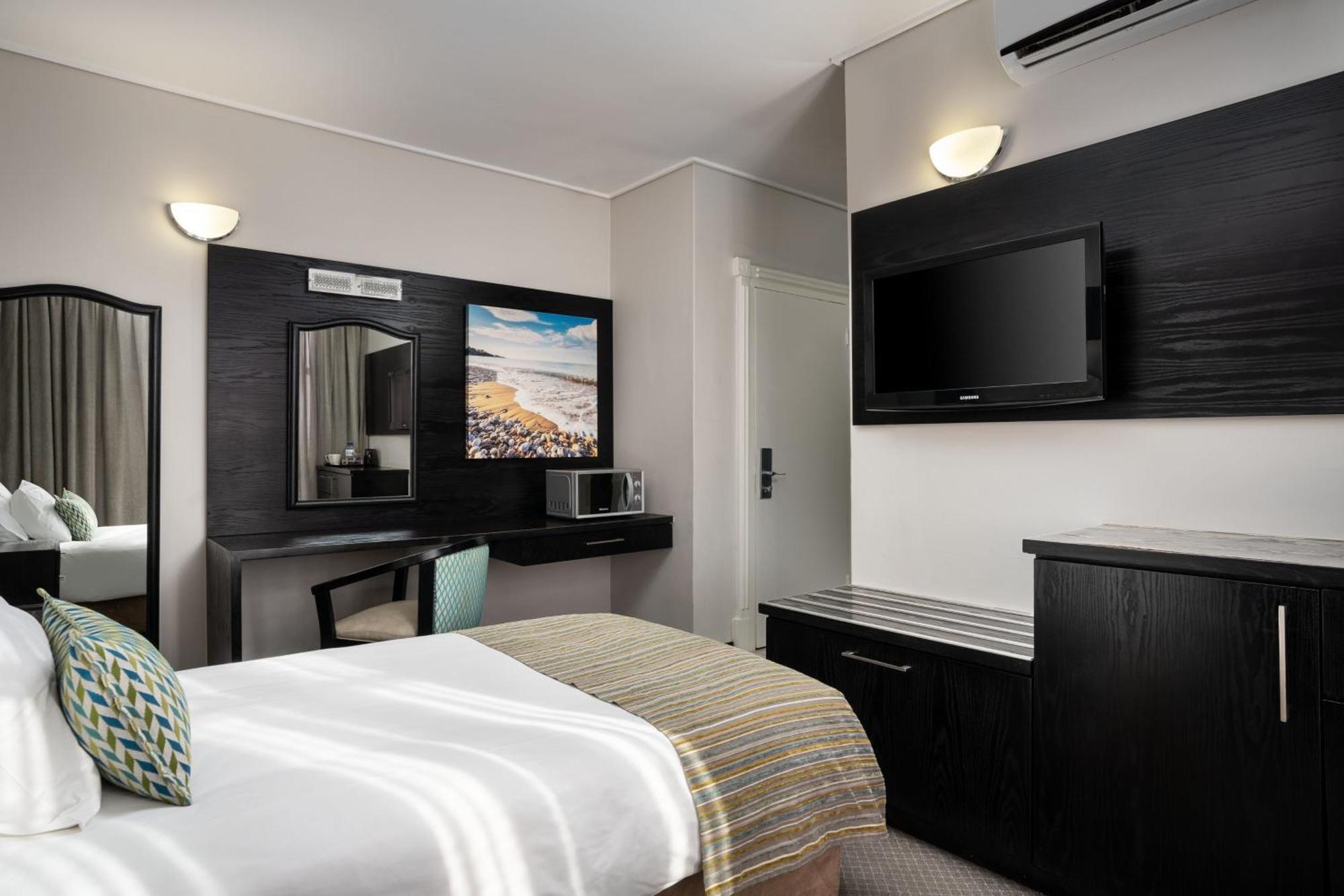 Protea Hotel By Marriott Walvis Bay Indongo Kültér fotó