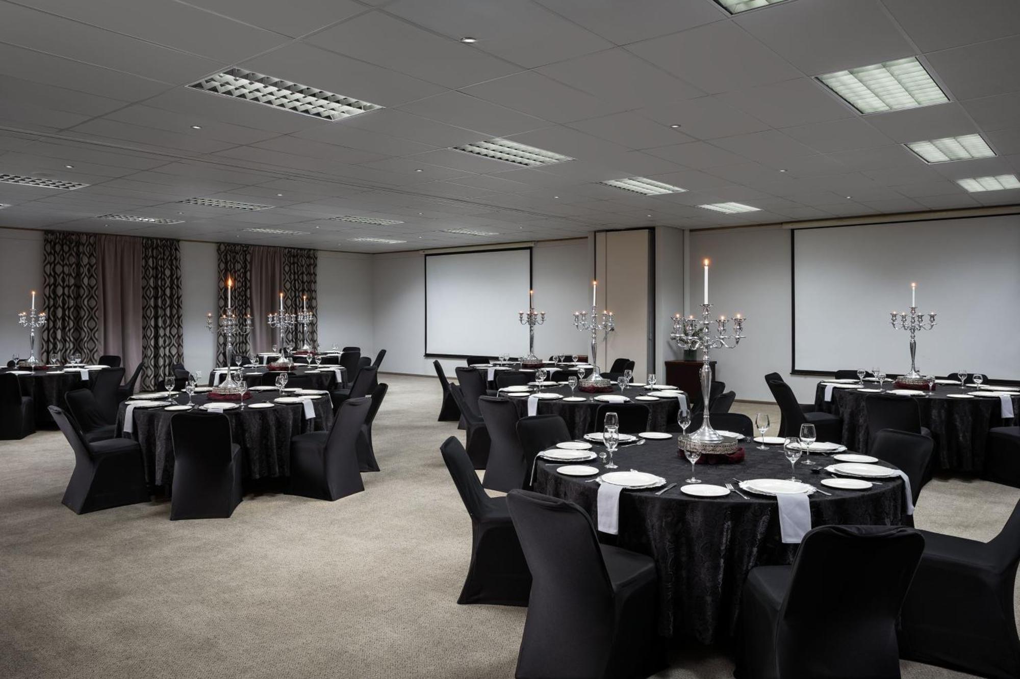 Protea Hotel By Marriott Walvis Bay Indongo Kültér fotó