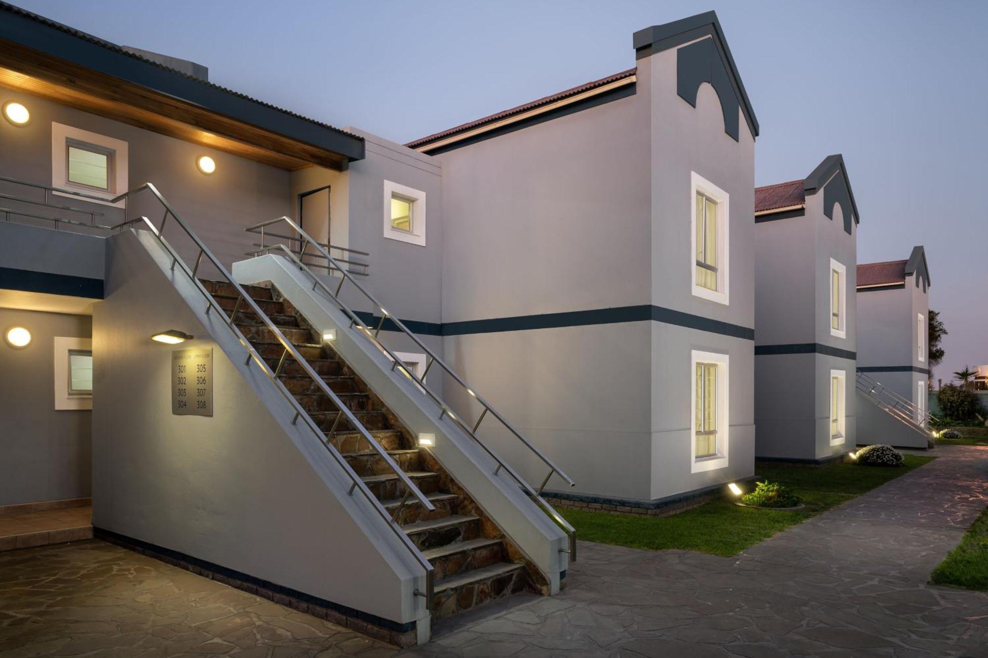 Protea Hotel By Marriott Walvis Bay Indongo Kültér fotó