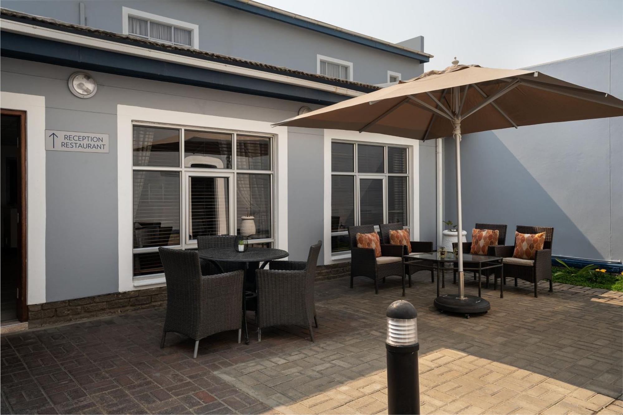 Protea Hotel By Marriott Walvis Bay Indongo Kültér fotó